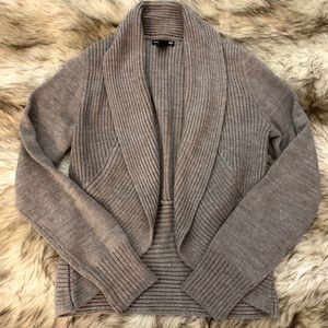 H&M Sweater! Cute!🥰